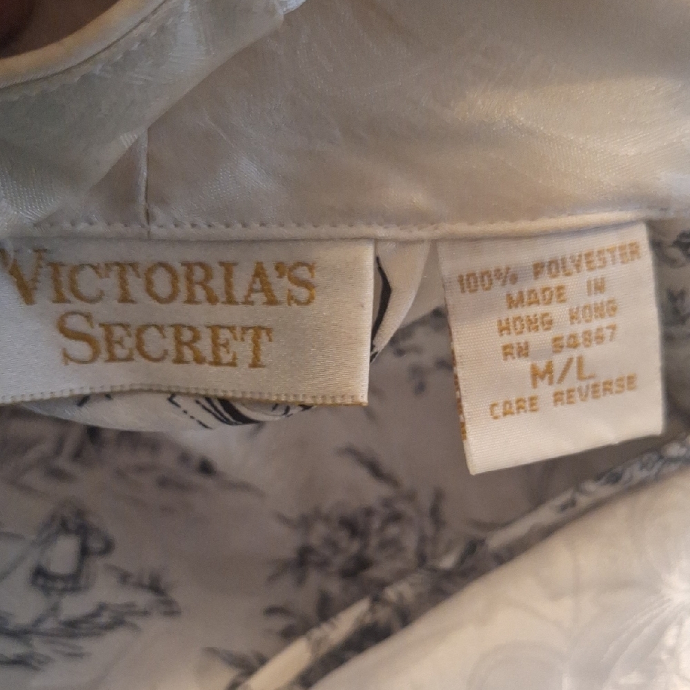 Vintage Victoria's Secret Gold Label Chinoiserie Printed Damask Satin Robe - Picture 8 of 9